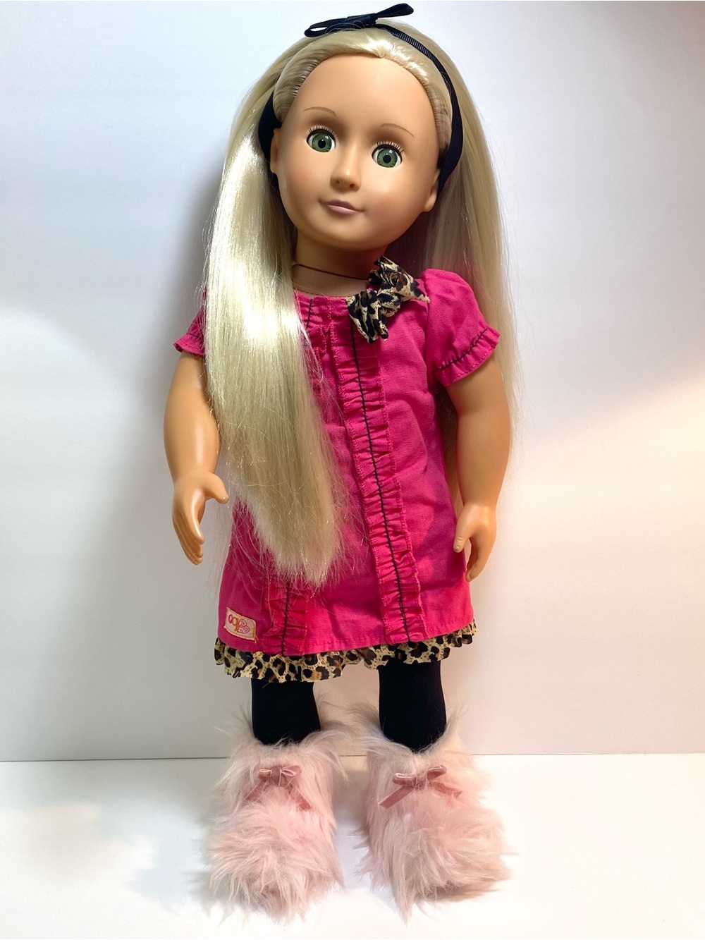 Our Generation 18” Doll Blonde Green Eyes Wild Side Pink Leopard Dress Fur Boots